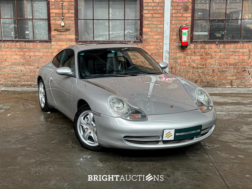 Porsche 911 Carrera 996 3.4 300hp 2000 Youngtimer