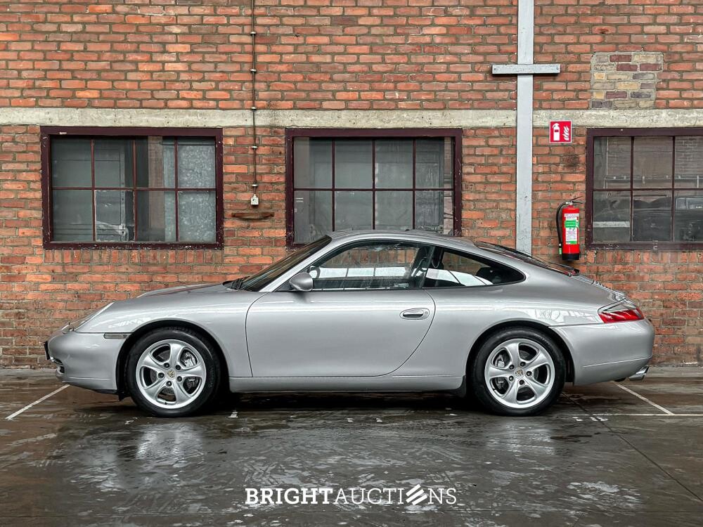 Porsche 911 Carrera 996 3.4 300hp 2000 Youngtimer