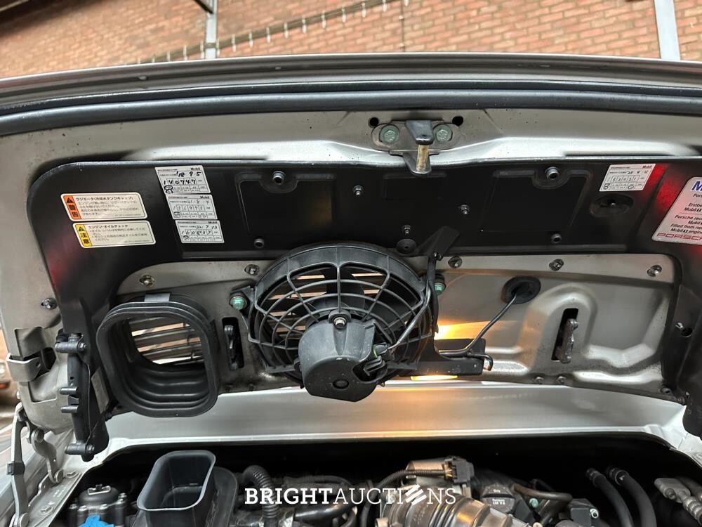 Porsche 911 Carrera 996 3.4 300hp 2000 Youngtimer