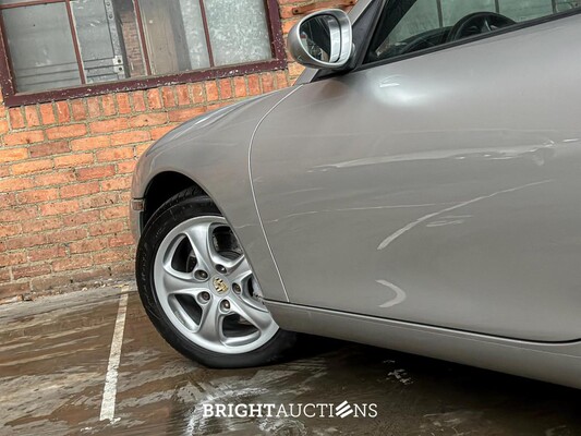 Porsche 911 Carrera 996 3.4 300hp 2000 Youngtimer