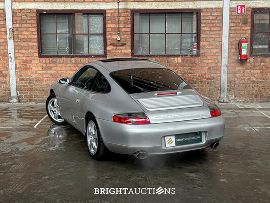 Porsche 911 Carrera 996 3.4 300hp 2000 Youngtimer