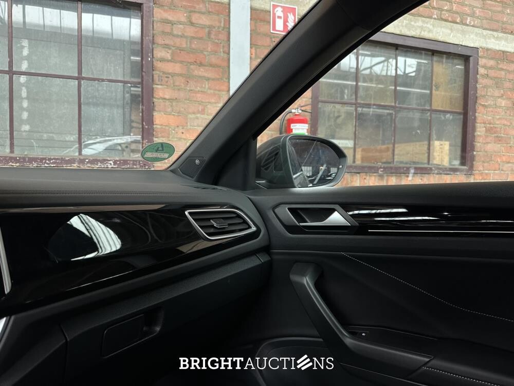 Volkswagen T-Roc R-line 1.5 150pk 2024