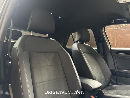 Volkswagen T-Roc R-line 1.5 150pk 2024