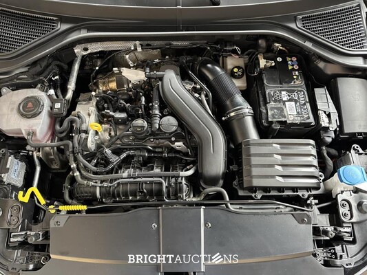 Volkswagen T-Roc R-line 1.5 150pk 2024