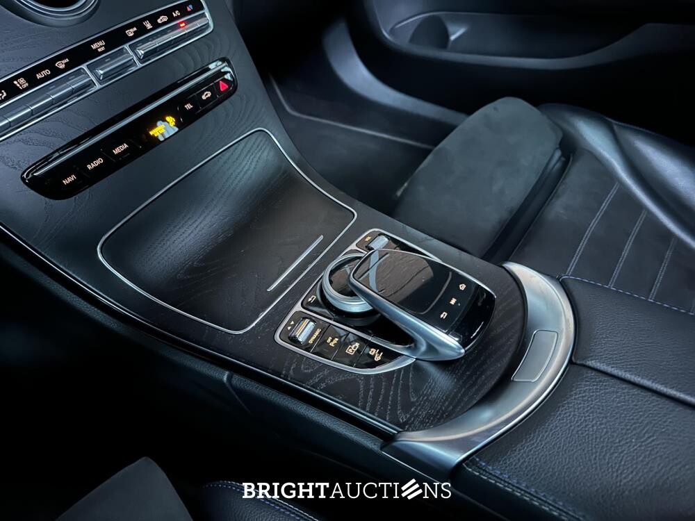 Mercedes-Benz C300 e Business Solution AMG Limited 320pk 2021 (Origineel-NL + 1e Eigenaar) Plug-In Hybrid C-klasse Estate, L-207-SF