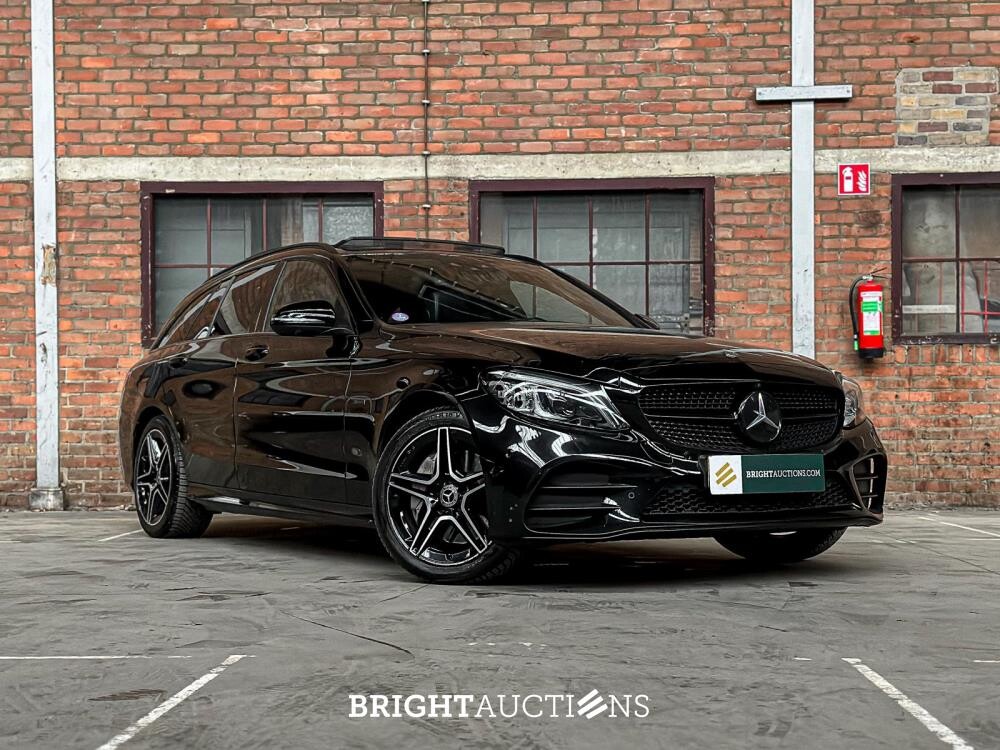 Mercedes-Benz C300 e Business Solution AMG Limited 320pk 2021 (Origineel-NL + 1e Eigenaar) Plug-In Hybrid C-klasse Estate, L-207-SF