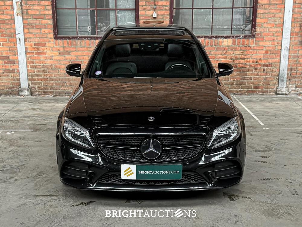 Mercedes-Benz C300 e Business Solution AMG Limited 320pk 2021 (Origineel-NL + 1e Eigenaar) Plug-In Hybrid C-klasse Estate, L-207-SF