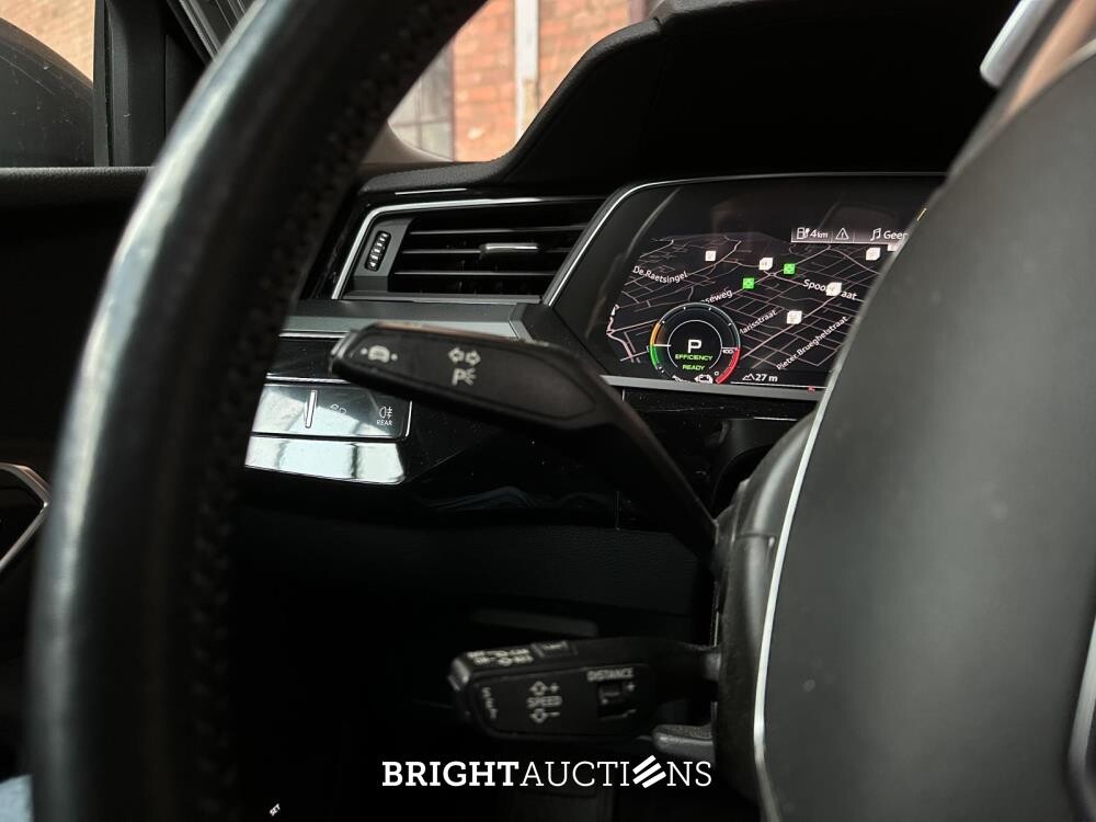 Audi e-tron Sportback 50 quattro Business edition Plus 71 kWh 313pk 2020 (Origineel-NL), K-606-HZ