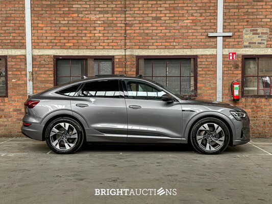 Audi e-tron Sportback 50 quattro Business edition Plus 71 kWh 313pk 2020 (Origineel-NL), K-606-HZ