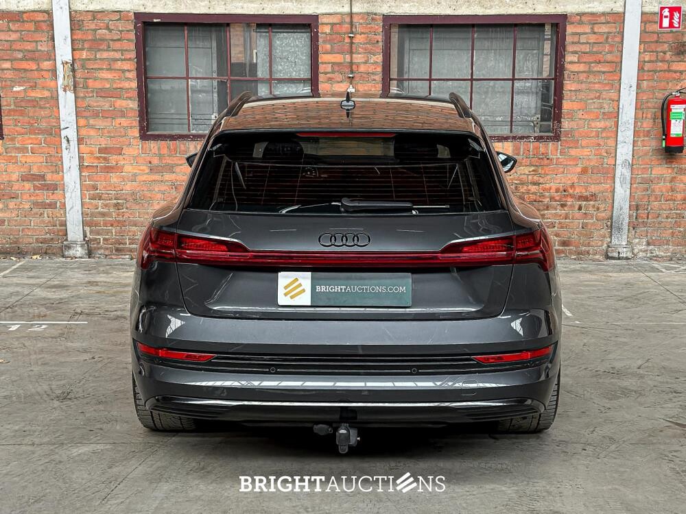 Audi e-tron 55 quattro Business edition 95 kWh 408pk 2020 (Origineel-NL+1e eigenaar), K-882-GZ