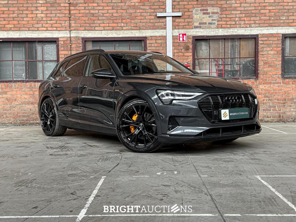 Audi e-tron 55 quattro Business edition 95 kWh 408pk 2020 (Origineel-NL+1e eigenaar), K-882-GZ
