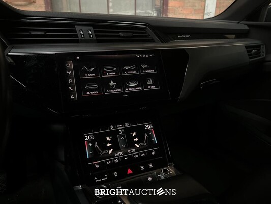 Audi e-tron 55 quattro Business edition 95 kWh 408pk 2020 (Origineel-NL+1e eigenaar), K-882-GZ