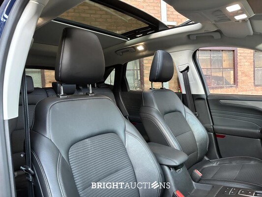 Ford Kuga 2.5 PHEV Titanium X 152pk 2021 (Origineel-NL + 1e eigenaar), L-036-HP