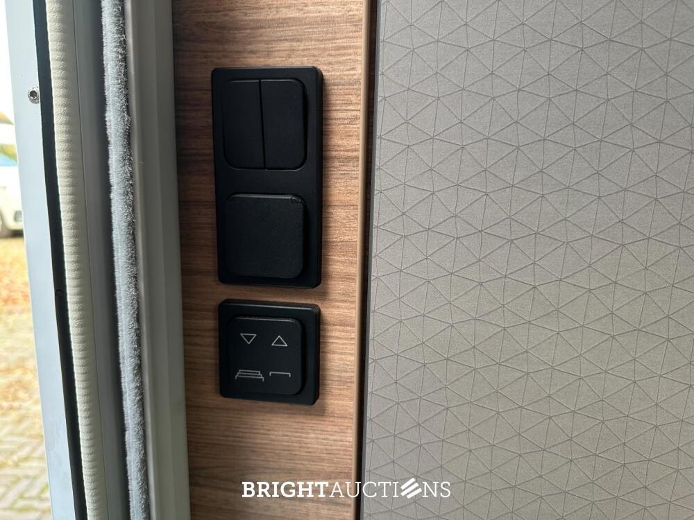 Weinsberg CaraSuite R51 Ford Wohnmobil 2025 (Original-NL + 1. Besitzer) Wohnmobil, HGH-45-B