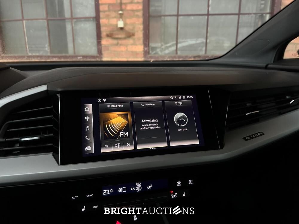 Audi Q4 e-tron 35 Launch edition 55 kWh 170pk 2021 (Origineel-NL+1e eigenaar), N-924-PK