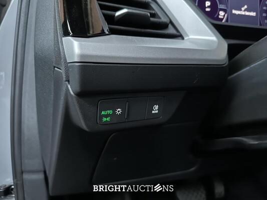 Audi Q4 e-tron 35 Launch edition 55 kWh 170pk 2021 (Origineel-NL+1e eigenaar), N-924-PK