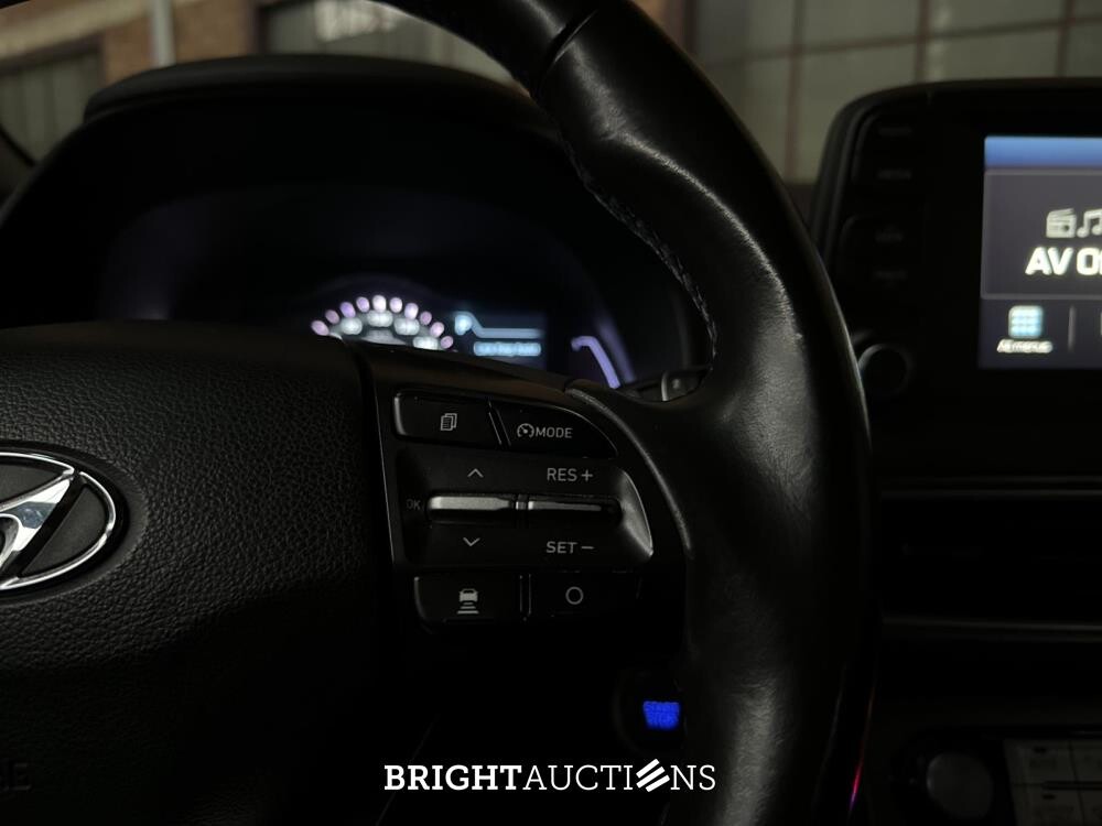 Hyundai Kona EV Comfort 64 kWh 204pk 2020 (Origineel-NL+1e eigenaar), J-474-XX