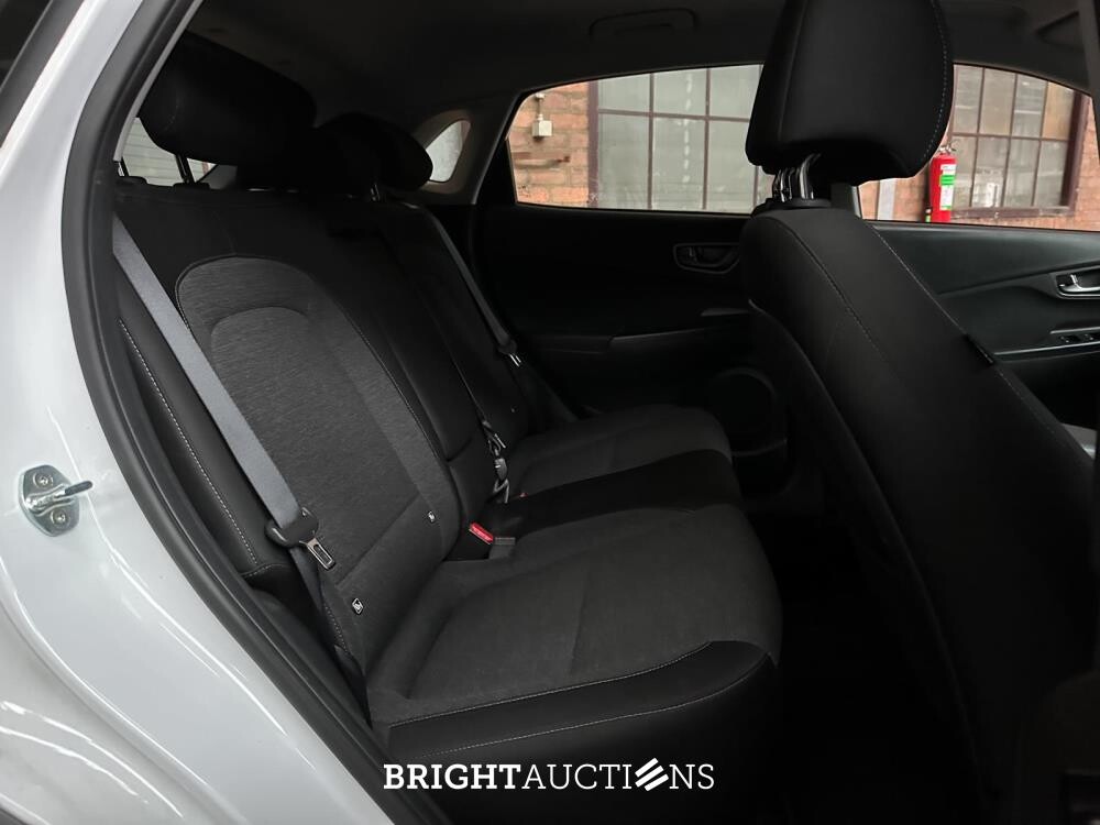 Hyundai Kona EV Comfort 64 kWh 204pk 2020 (Origineel-NL+1e eigenaar), J-474-XX