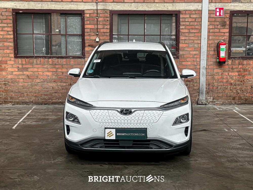 Hyundai Kona EV Comfort 64 kWh 204pk 2020 (Origineel-NL+1e eigenaar), J-474-XX