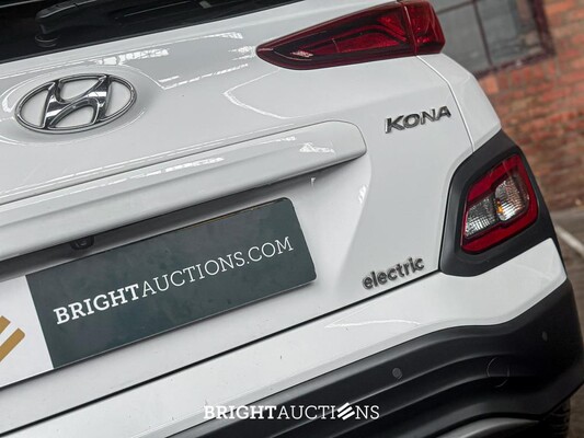 Hyundai Kona EV Comfort 64 kWh 204pk 2020 (Origineel-NL+1e eigenaar), J-474-XX