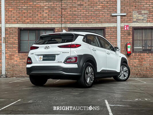Hyundai Kona EV Comfort 64 kWh 204pk 2020 (Origineel-NL+1e eigenaar), J-474-XX