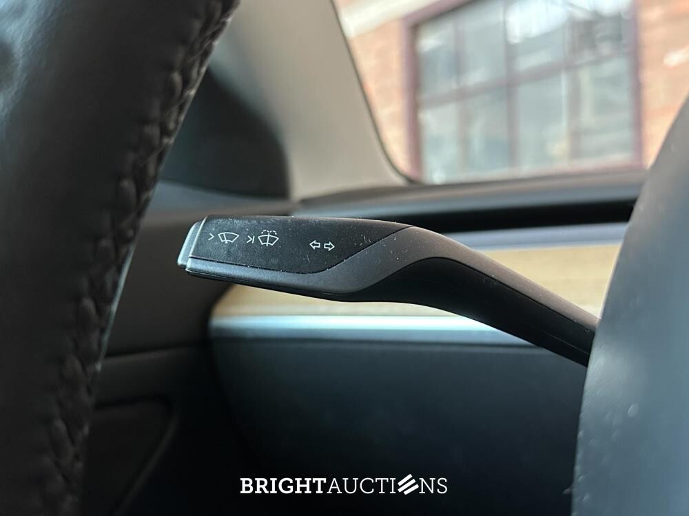 Tesla Model 3 Standard RWD Plus 60 kWh 238pk 2020 (Origineel-NL + 1e eigenaar, K-953-BT