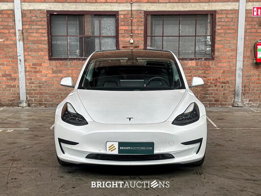 Tesla Model 3 Standard RWD Plus 60 kWh 238pk 2020 (Origineel-NL + 1e eigenaar, K-953-BT