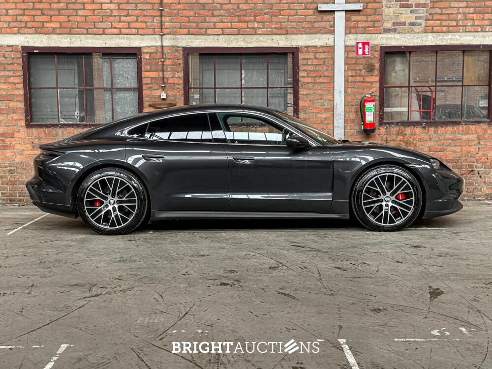 Porsche Taycan 4S 531pk 2020