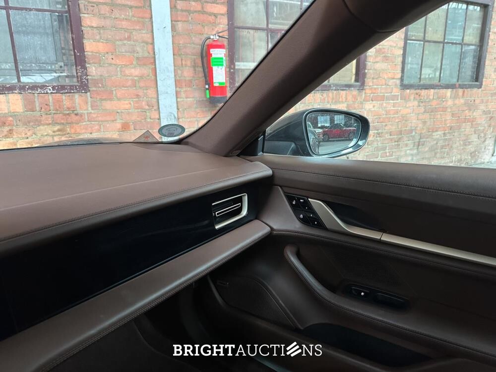 Porsche Taycan 4S 531pk 2020