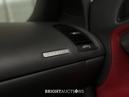 Audi R8 5.2 V10 FSI Quattro SPIDER 525pk 2012 (76.000 km)