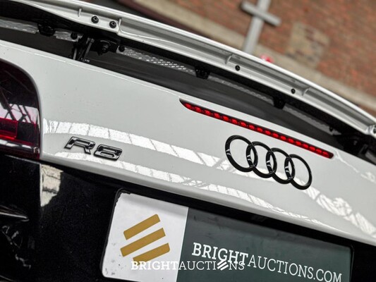 Audi R8 5.2 V10 FSI Quattro SPIDER 525pk 2012 (76.000 km)