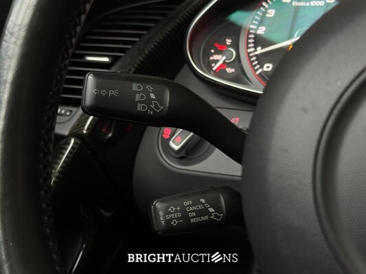 Audi R8 5.2 V10 FSI Quattro SPIDER 525pk 2012 (76.000 km)