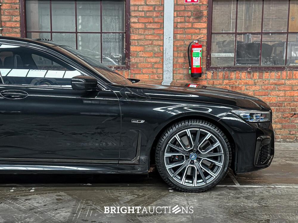 BMW 745Le Executive M-Sport 394pk 2022 (Origineel-NL) 7-serie G12 Plug-In Hybrid, N-048-ZS