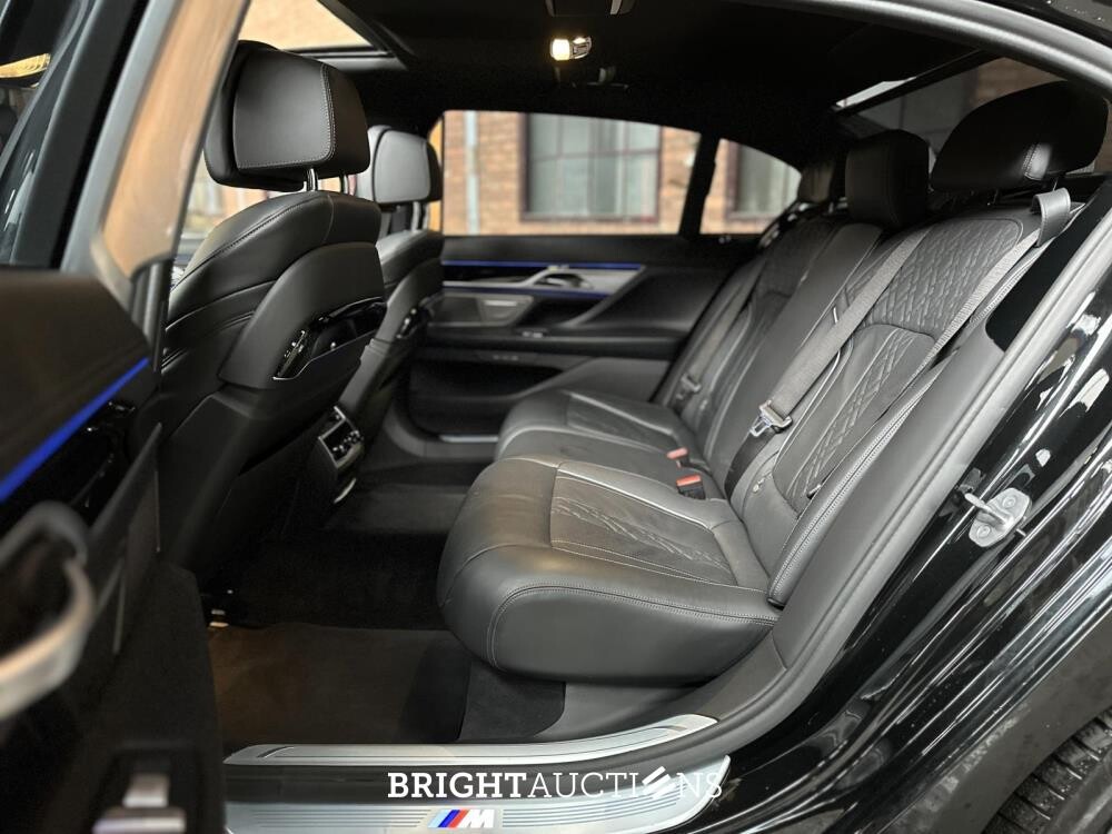 BMW 745Le Executive M-Sport 394pk 2022 (Origineel-NL) 7-serie G12 Plug-In Hybrid, N-048-ZS