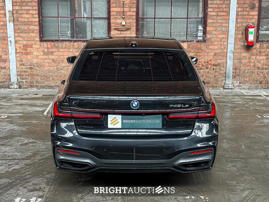 BMW 745Le Executive M-Sport 394pk 2022 (Origineel-NL) 7-serie G12 Plug-In Hybrid, N-048-ZS