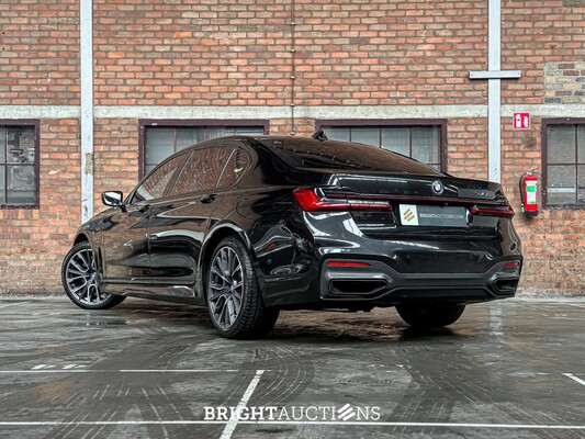BMW 745Le Executive M-Sport 394pk 2022 (Origineel-NL) 7-serie G12 Plug-In Hybrid, N-048-ZS