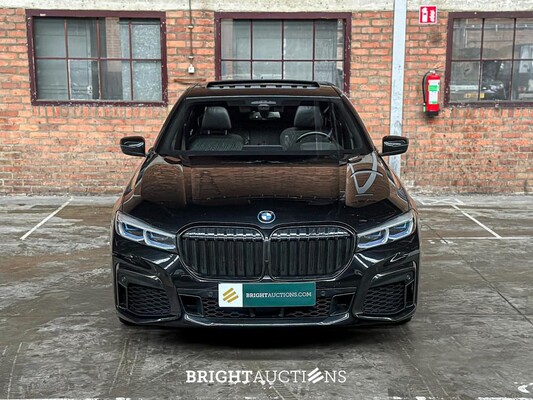 BMW 745Le Executive M-Sport 394pk 2022 (Origineel-NL) 7-serie G12 Plug-In Hybrid, N-048-ZS