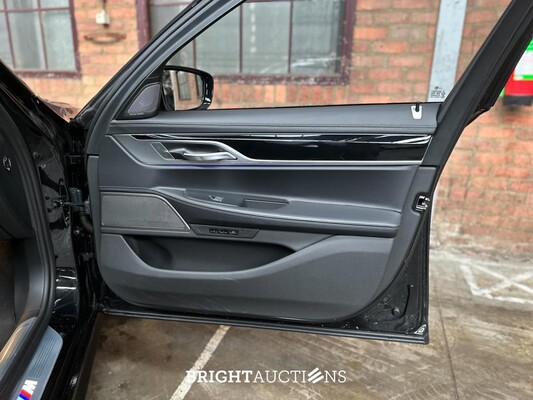 BMW 745Le Executive M-Sport 394pk 2022 (Origineel-NL) 7-serie G12 Plug-In Hybrid, N-048-ZS