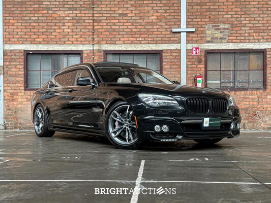 BMW ActiveHybrid7 F04 4.4 V8 465pk 2011