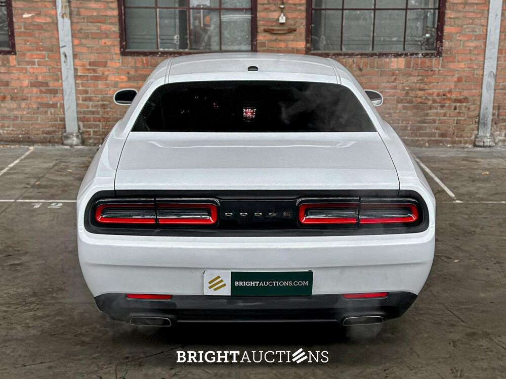 Dodge Challenger 3.6 V6 305pk 2016