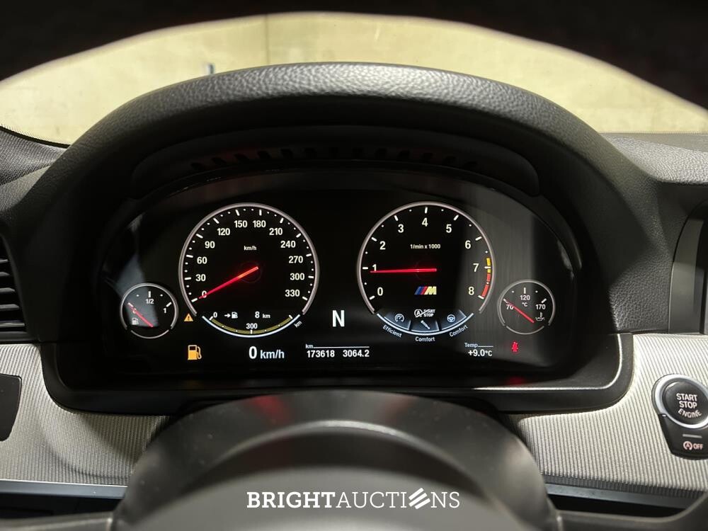 BMW M5 F10 4.4 V8 560pk 2014 5-Serie, 3-ZLJ-94