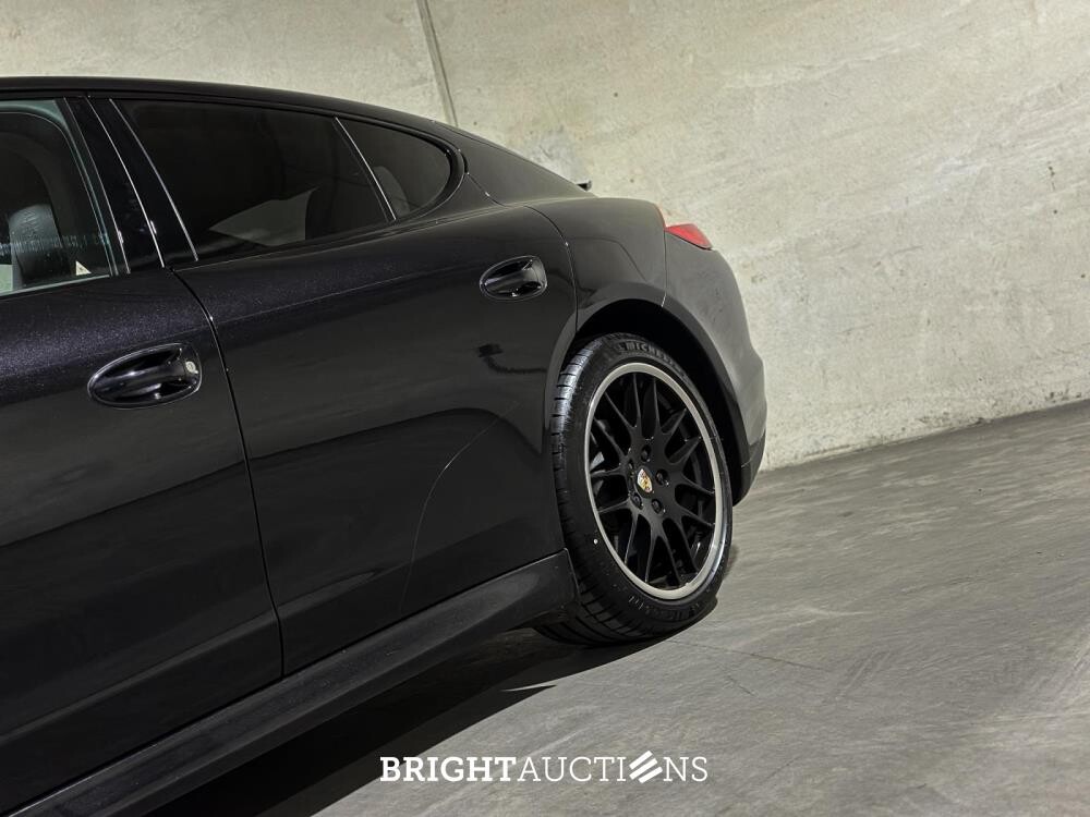 Porsche Panamera 3.6 V6 4WD 300pk 2012, G-397-TZ