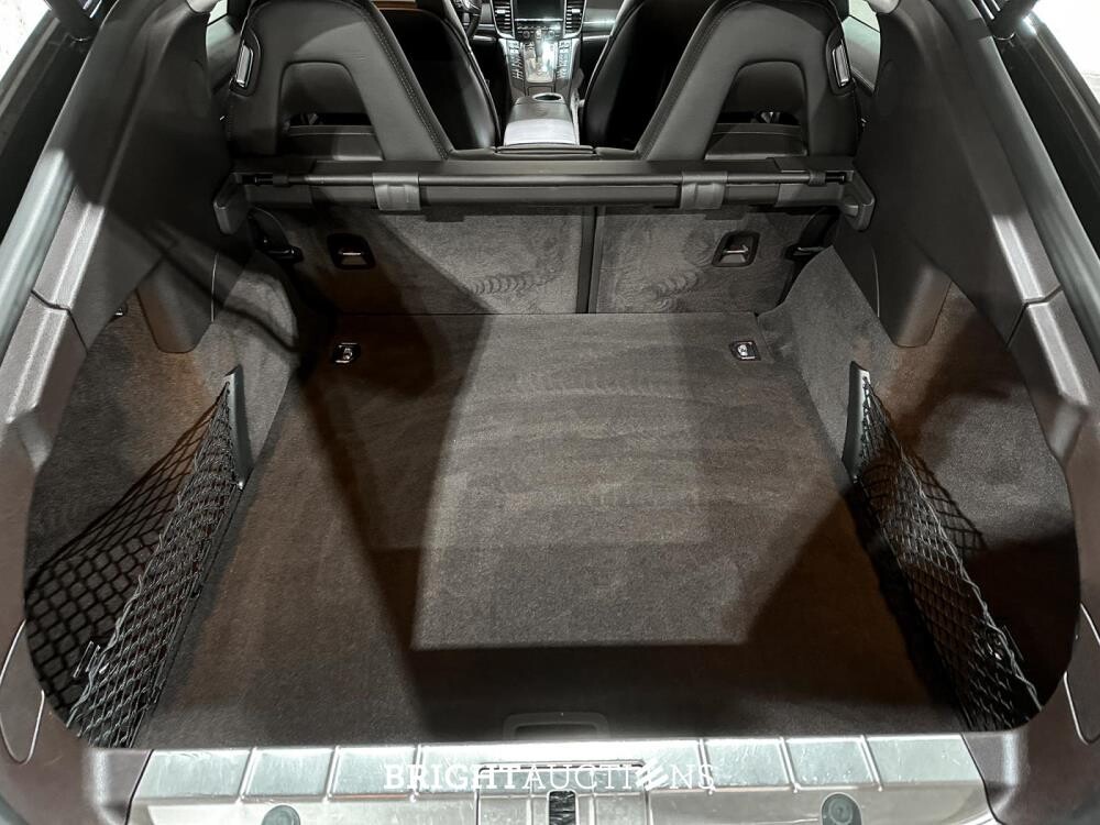 Porsche Panamera 3.6 V6 4WD 300pk 2012, G-397-TZ