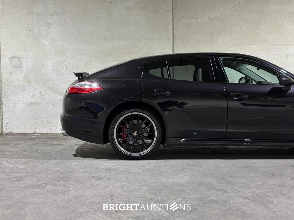 Porsche Panamera 3.6 V6 4WD 300pk 2012, G-397-TZ