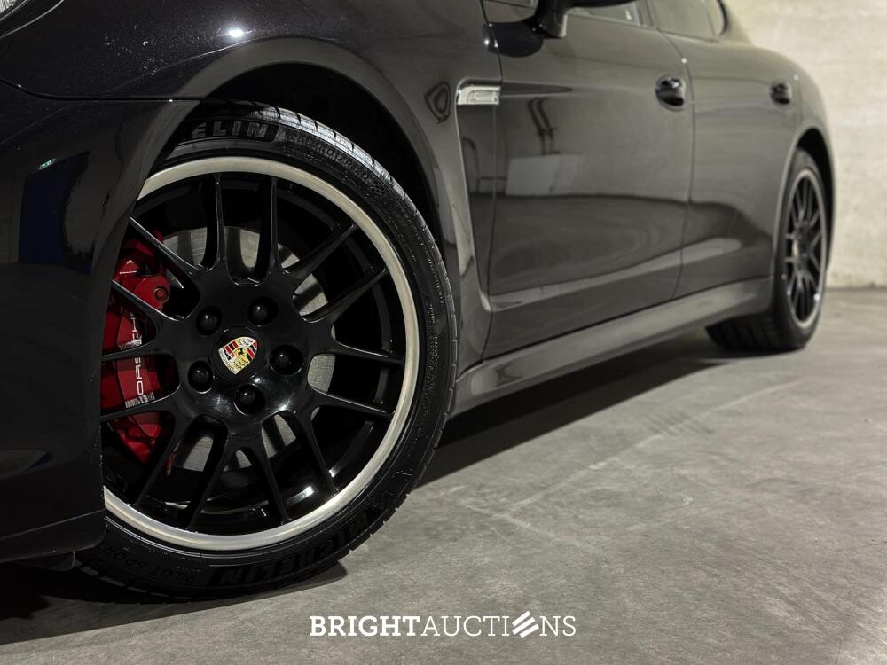 Porsche Panamera 3.6 V6 4WD 300pk 2012, G-397-TZ
