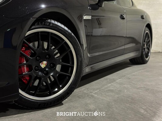 Porsche Panamera 3.6 V6 4WD 300pk 2012, G-397-TZ