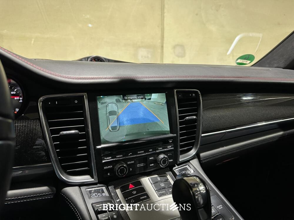 Porsche Panamera GTS 4.8 V8 430pk 2013 (Origineel-NL), 28-ZXF-7