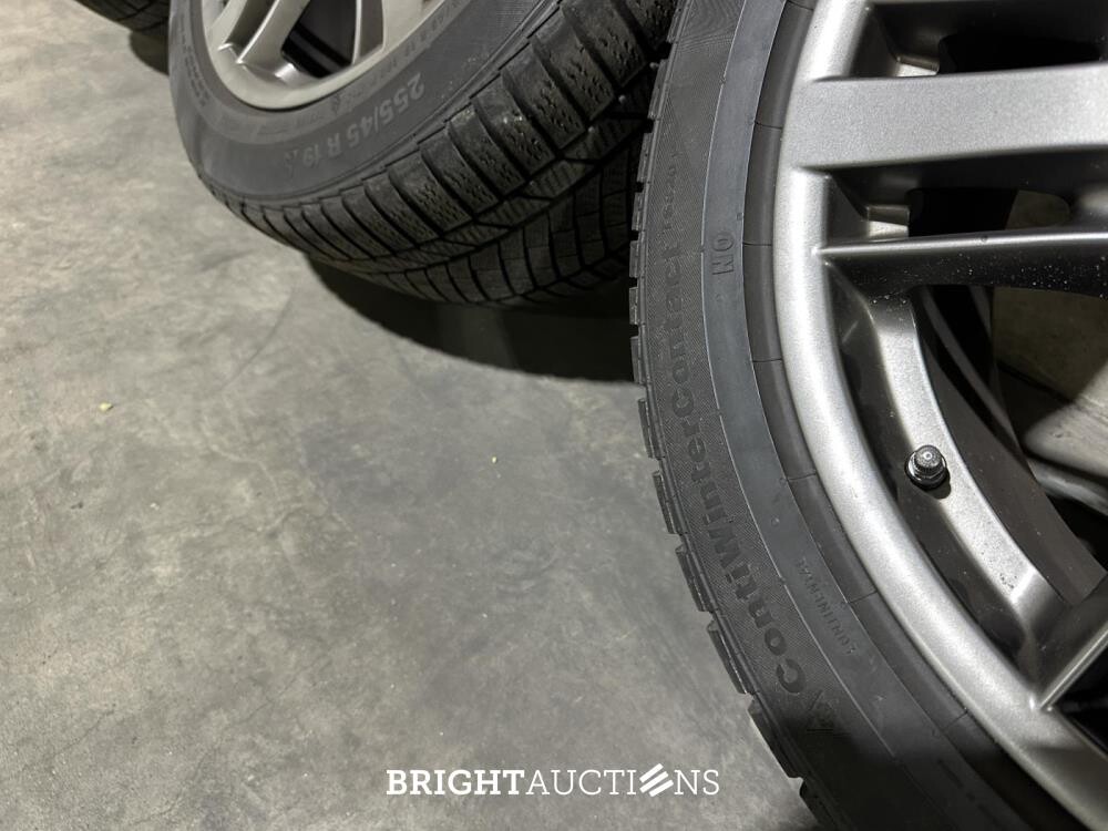 Porsche Panamera GTS 4.8 V8 430pk 2013 (Origineel-NL), 28-ZXF-7