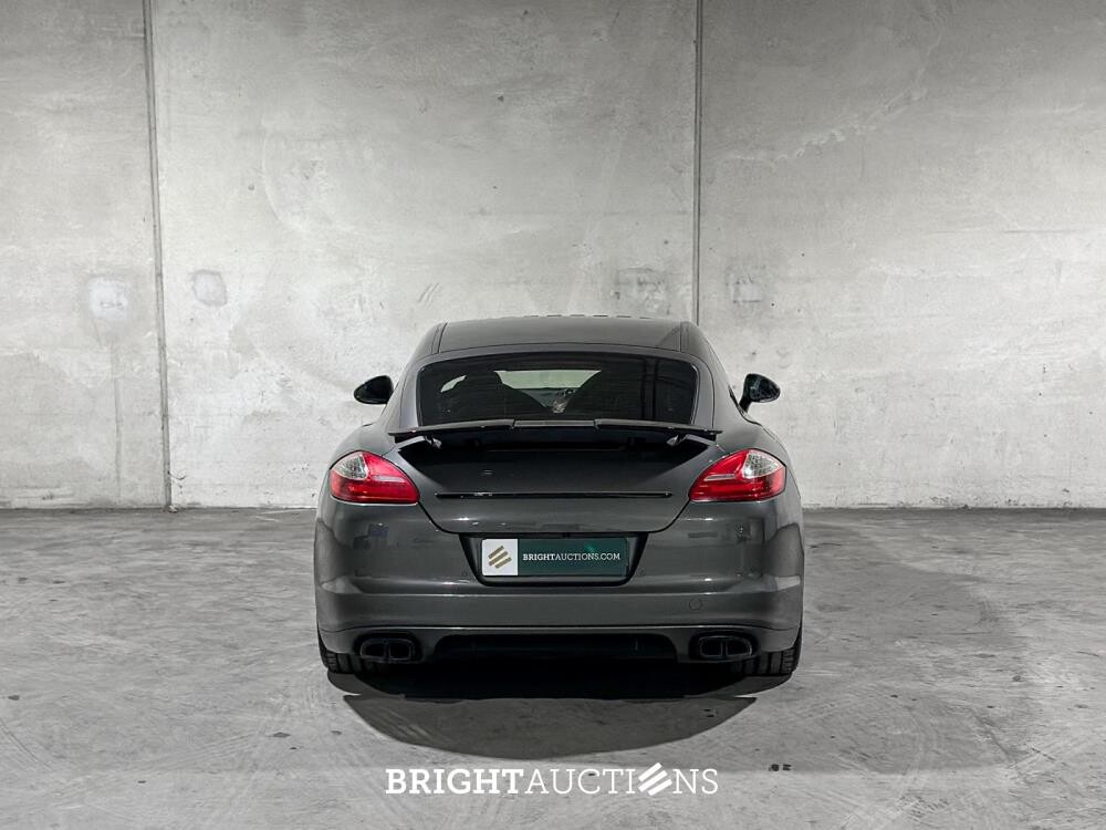 Porsche Panamera GTS 4.8 V8 430pk 2013 (Origineel-NL), 28-ZXF-7