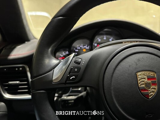 Porsche Panamera GTS 4.8 V8 430pk 2013 (Origineel-NL), 28-ZXF-7